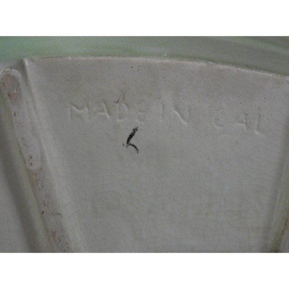 Vintage California Pottery Console Piece/Planter - Picture 6 of 7